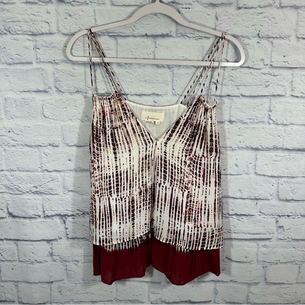 By Anthropologie Olivia V-Neck Sleeveless Tie Dye Blouse Sz Med Burgundy White